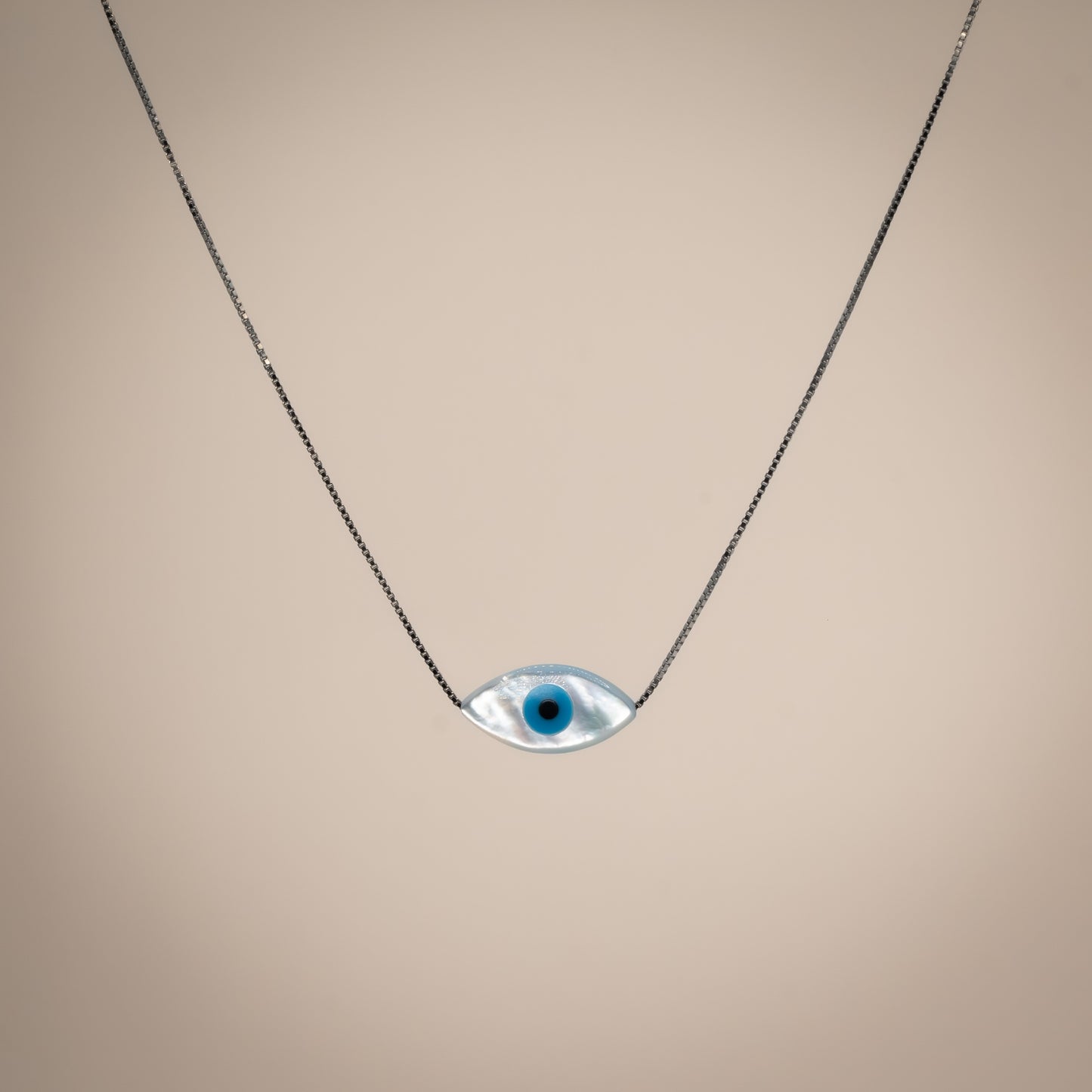 Still Eye