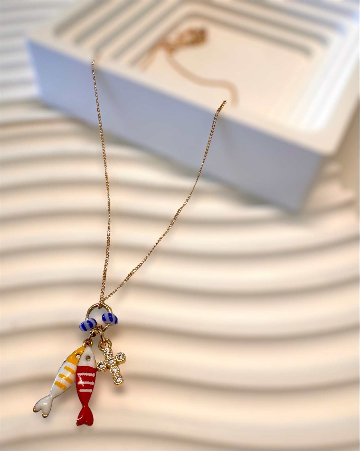 Reef Necklace Cross